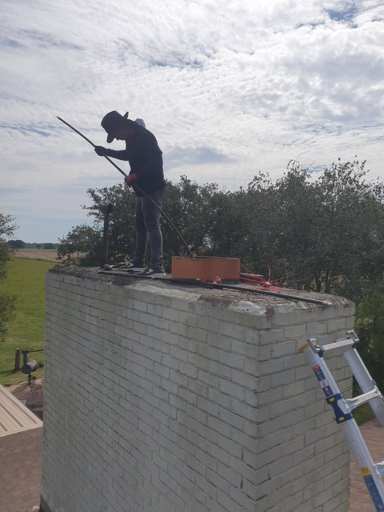 Professional chimney services in Benbrook, TX
